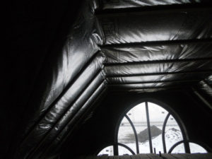 Family_house_Blower_door_test_2